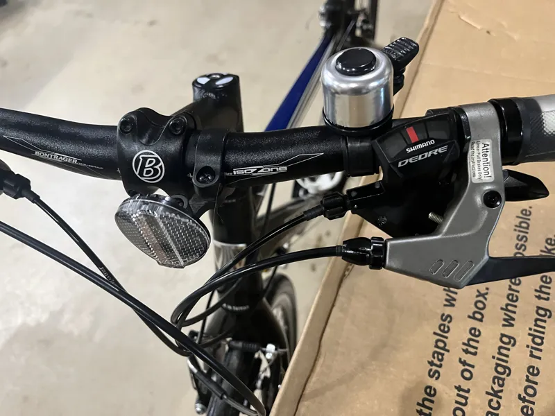 Trek 7.5 Hybrid bike M 17.5-6